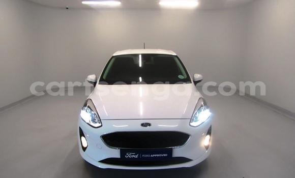 Buy Used Ford Fiesta White Car in Ezulwini in Hhohho Buy Used Ford Fiesta White Car in Ezulwini in Hhohho