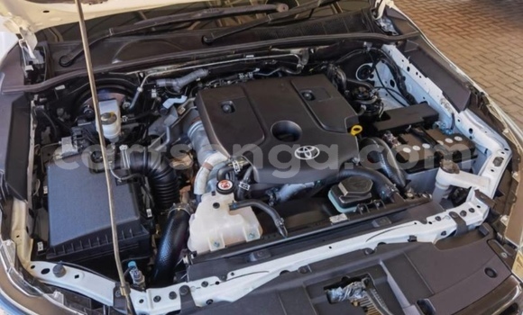 Acheter Occasion Voiture Toyota Hilux Blanc à Siteki, Lubombo District Acheter Occasion Voiture Toyota Hilux Blanc à Siteki, Lubombo District