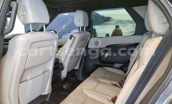 Acheter Occasion Voiture Land Rover Discovery Gris à Mbabane, Manzini Acheter Occasion Voiture Land Rover Discovery Gris à Mbabane, Manzini
