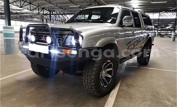 Buy Used Mitsubishi Colt Silver Car in Mbabane in Manzini Buy Used Mitsubishi Colt Silver Car in Mbabane in Manzini