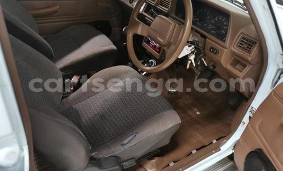 Buy Used Toyota Hilux Blue Car in Mbabane in Manzini Buy Used Toyota Hilux Blue Car in Mbabane in Manzini