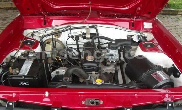 Acheter Occasion Voiture Nissan 100NX Rouge à Mbabane, Manzini Acheter Occasion Voiture Nissan 100NX Rouge à Mbabane, Manzini