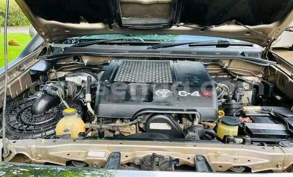 Buy Used Toyota Hilux Brown Car in Mbabane in Manzini Buy Used Toyota Hilux Brown Car in Mbabane in Manzini