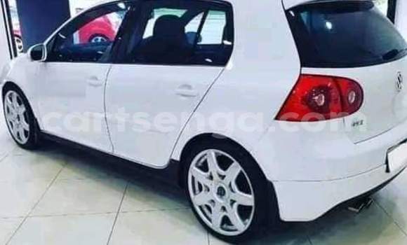 Buy Used Mercedes‒Benz V-klasse Red Car in Mbabane in Manzini Buy Used Mercedes‒Benz V-klasse Red Car in Mbabane in Manzini