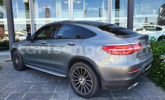 Nunua Ilio tumika Mercedes‒Benz AMG GLC Silver Gari ndani ya Mbabane nchini Manzini Nunua Ilio tumika Mercedes‒Benz AMG GLC Silver Gari ndani ya Mbabane nchini Manzini