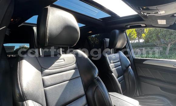 Nunua Ilio tumika Mercedes‒Benz ML–Class Black Gari ndani ya Mbabane nchini Manzini Nunua Ilio tumika Mercedes‒Benz ML–Class Black Gari ndani ya Mbabane nchini Manzini