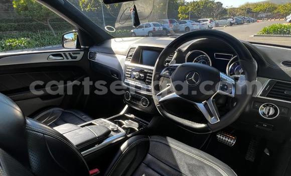 Nunua Ilio tumika Mercedes‒Benz ML–Class Black Gari ndani ya Mbabane nchini Manzini Nunua Ilio tumika Mercedes‒Benz ML–Class Black Gari ndani ya Mbabane nchini Manzini