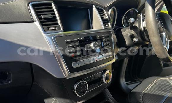 Nunua Ilio tumika Mercedes‒Benz ML–Class Black Gari ndani ya Mbabane nchini Manzini Nunua Ilio tumika Mercedes‒Benz ML–Class Black Gari ndani ya Mbabane nchini Manzini