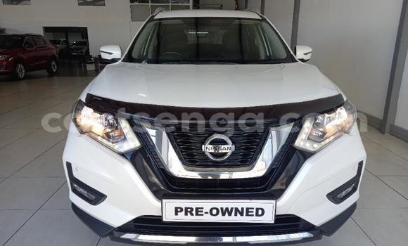 Nunua Ilio tumika Nissan X–Trail White Gari ndani ya Mbabane nchini Manzini Nunua Ilio tumika Nissan X–Trail White Gari ndani ya Mbabane nchini Manzini