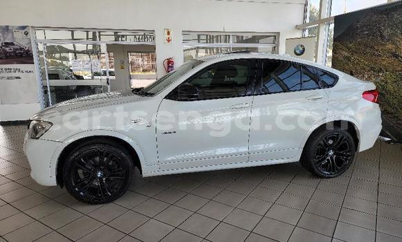 Buy Used BMW X4 White Car in Mbabane in Manzini Buy Used BMW X4 White Car in Mbabane in Manzini