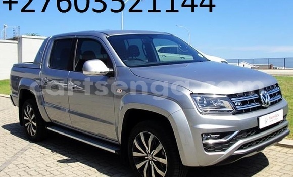 Buy Used Volkswagen Amarok White Car in Mbabane in Manzini Buy Used Volkswagen Amarok White Car in Mbabane in Manzini