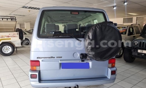 Buy Used Volkswagen Caravelle Blue Car in Mbabane in Manzini Buy Used Volkswagen Caravelle Blue Car in Mbabane in Manzini