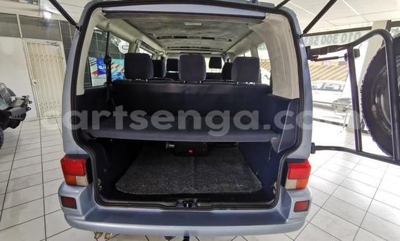 Buy Used Volkswagen Caravelle Blue Car in Mbabane in Manzini Buy Used Volkswagen Caravelle Blue Car in Mbabane in Manzini