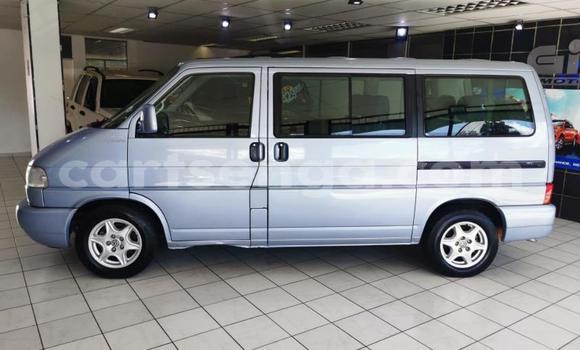 Buy Used Volkswagen Caravelle Blue Car in Mbabane in Manzini Buy Used Volkswagen Caravelle Blue Car in Mbabane in Manzini