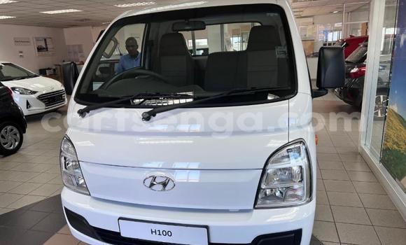 Acheter Occasion Voiture Hyundai H1 Blanc à Mbabane, Manzini Acheter Occasion Voiture Hyundai H1 Blanc à Mbabane, Manzini