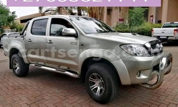 Buy Used Toyota Hilux Brown Car in Mbabane in Manzini