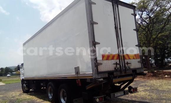 Acheter Occasion Utilitaire Nissan UD Blanc à Big Bend, Lubombo Acheter Occasion Utilitaire Nissan UD Blanc à Big Bend, Lubombo