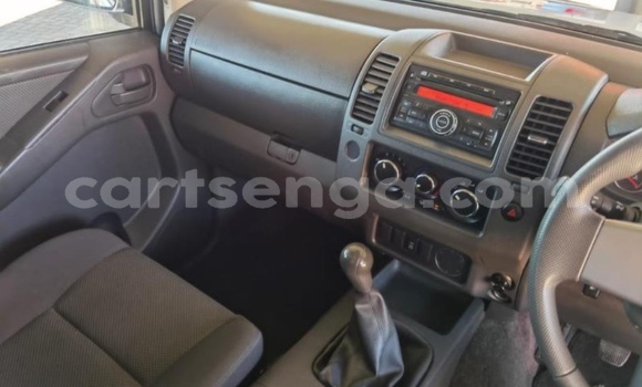 Nunua Ilio tumika Nissan Navara White Gari ndani ya Tabankulu nchini Wilaya ya Lubombo Nunua Ilio tumika Nissan Navara White Gari ndani ya Tabankulu nchini Wilaya ya Lubombo