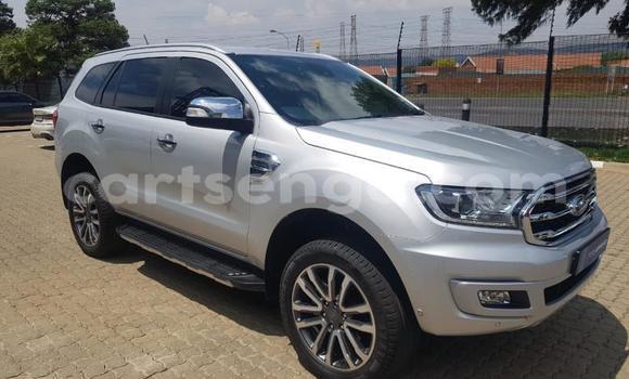 Buy Used Ford Everest Silver Car in Ezulwini in Hhohho