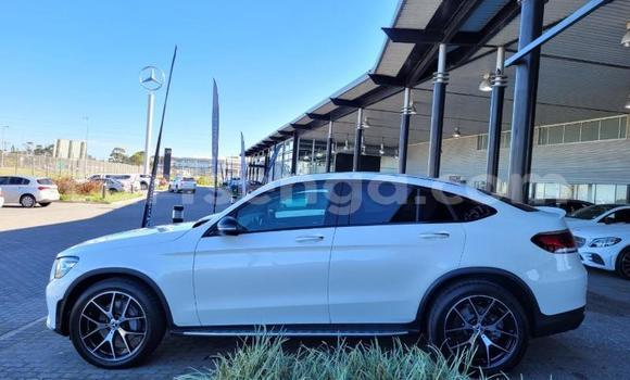 Acheter Occasion Voiture Mercedes-Benz GLC 250D Blanc à Mbabane, Manzini Acheter Occasion Voiture Mercedes-Benz GLC 250D Blanc à Mbabane, Manzini