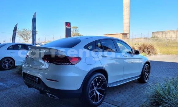 Acheter Occasion Voiture Mercedes-Benz GLC 250D Blanc à Mbabane, Manzini Acheter Occasion Voiture Mercedes-Benz GLC 250D Blanc à Mbabane, Manzini