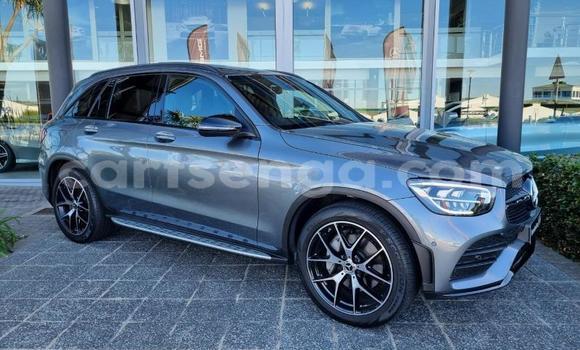 Nunua Ilio tumika Mercedes-Benz GLC 250D Silver Gari ndani ya Ezulwini nchini Hhohho