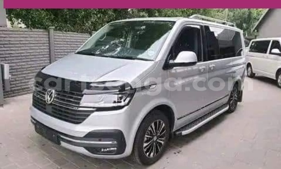 Buy Used Volkswagen Caravelle Silver Car in Mbabane in Manzini Buy Used Volkswagen Caravelle Silver Car in Mbabane in Manzini