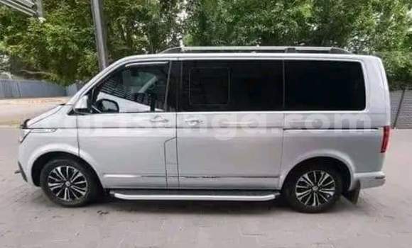 Buy Used Volkswagen Caravelle Silver Car in Mbabane in Manzini Buy Used Volkswagen Caravelle Silver Car in Mbabane in Manzini