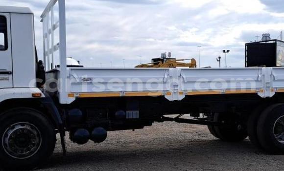 Nunua Ilio tumika Man Silent White Lori ndani ya Mbabane nchini Manzini Nunua Ilio tumika Man Silent White Lori ndani ya Mbabane nchini Manzini