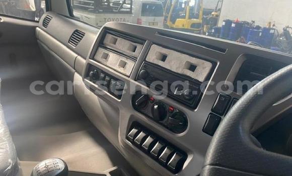 Acheter Occasion Utilitaire Nissan UD Blanc à Mbabane, Manzini Acheter Occasion Utilitaire Nissan UD Blanc à Mbabane, Manzini