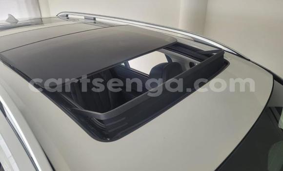 Nunua Ilio tumika BMW X7 White Gari ndani ya Mbabane nchini Manzini Nunua Ilio tumika BMW X7 White Gari ndani ya Mbabane nchini Manzini