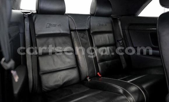 Nunua Ilio tumika Audi RS4 Black Gari ndani ya Mbabane nchini Manzini Nunua Ilio tumika Audi RS4 Black Gari ndani ya Mbabane nchini Manzini
