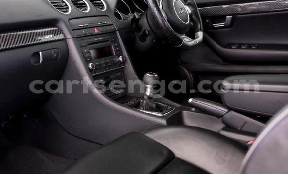 Nunua Ilio tumika Audi RS4 Black Gari ndani ya Mbabane nchini Manzini Nunua Ilio tumika Audi RS4 Black Gari ndani ya Mbabane nchini Manzini