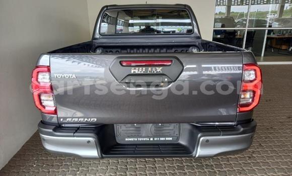 Nunua Ilio tumika Toyota Hilux White Gari ndani ya Mbabane nchini Manzini Nunua Ilio tumika Toyota Hilux White Gari ndani ya Mbabane nchini Manzini