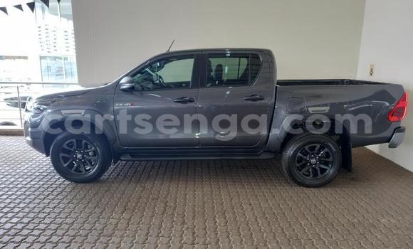 Nunua Ilio tumika Toyota Hilux White Gari ndani ya Mbabane nchini Manzini Nunua Ilio tumika Toyota Hilux White Gari ndani ya Mbabane nchini Manzini