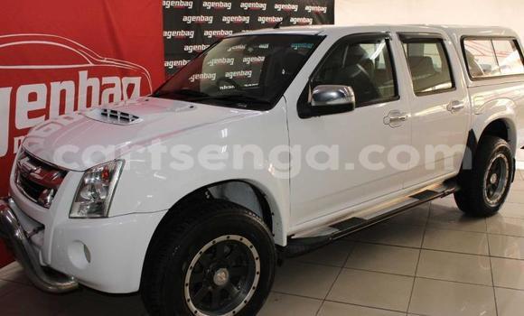 Nunua Ilio tumika Isuzu KB White Gari ndani ya Mbabane nchini Manzini Nunua Ilio tumika Isuzu KB White Gari ndani ya Mbabane nchini Manzini