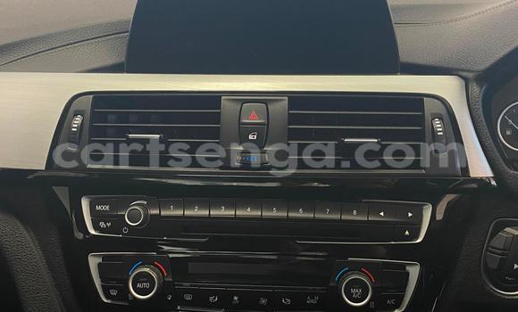 Acheter Occasion Voiture BMW 3–Series Gris à Big Bend, Lubombo District Acheter Occasion Voiture BMW 3–Series Gris à Big Bend, Lubombo District