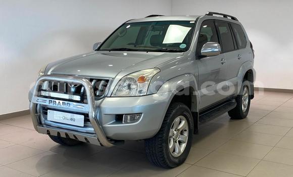 Acheter Occasion Voiture Toyota Land Cruiser Prado Gris à Ezulwini, Hhohho Acheter Occasion Voiture Toyota Land Cruiser Prado Gris à Ezulwini, Hhohho