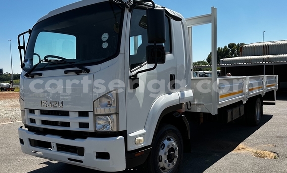 Acheter Occasion Utilitaire Isuzu FTR 850 Blanc à Big Bend, Lubombo District Acheter Occasion Utilitaire Isuzu FTR 850 Blanc à Big Bend, Lubombo District
