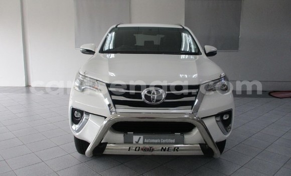 Buy Used Toyota Fortuner White Car in Big Bend in Lubombo District Buy Used Toyota Fortuner White Car in Big Bend in Lubombo District