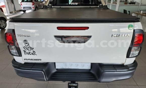 Acheter Occasion Voiture Toyota Hilux Blanc à Big Bend, Lubombo District Acheter Occasion Voiture Toyota Hilux Blanc à Big Bend, Lubombo District