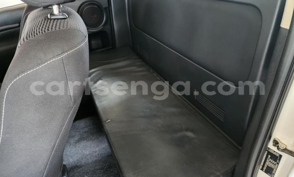 Acheter Occasion Voiture Toyota Hilux Blanc à Big Bend, Lubombo District Acheter Occasion Voiture Toyota Hilux Blanc à Big Bend, Lubombo District