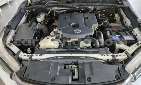 Acheter Occasion Voiture Toyota Hilux Blanc à Big Bend, Lubombo District Acheter Occasion Voiture Toyota Hilux Blanc à Big Bend, Lubombo District