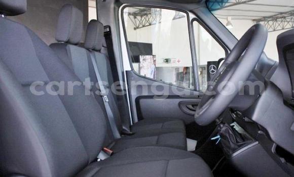 Nunua Ilio tumika Mercedes‒Benz Viano White Gari ndani ya Mbabane nchini Manzini Nunua Ilio tumika Mercedes‒Benz Viano White Gari ndani ya Mbabane nchini Manzini