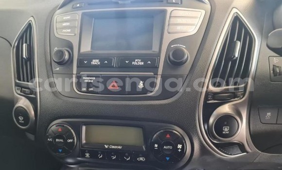 Buy Used Hyundai ix35 White Car in Mbabane in Manzini Buy Used Hyundai ix35 White Car in Mbabane in Manzini