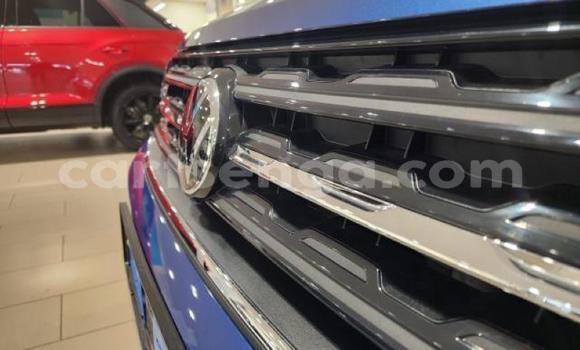 Buy Used Volkswagen T-Roc Blue Car in Mbabane in Manzini Buy Used Volkswagen T-Roc Blue Car in Mbabane in Manzini