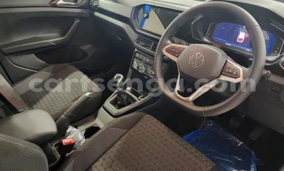 Buy Used Volkswagen T-Roc Blue Car in Mbabane in Manzini Buy Used Volkswagen T-Roc Blue Car in Mbabane in Manzini