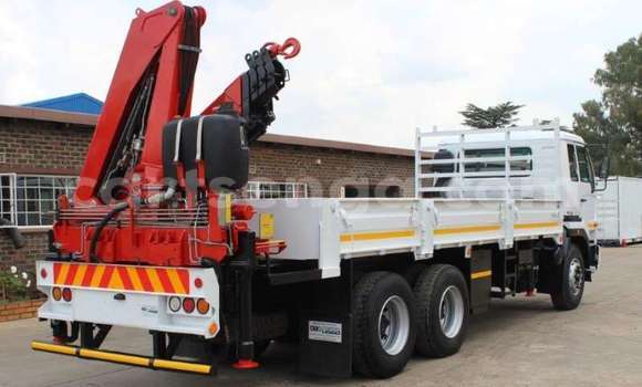 Buy Used Nissan UD White Truck in Mbabane in Manzini Buy Used Nissan UD White Truck in Mbabane in Manzini