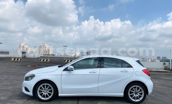 Nunua Ilio tumika Mercedes‒Benz A–Class White Gari ndani ya Manzini nchini Manzini Nunua Ilio tumika Mercedes‒Benz A–Class White Gari ndani ya Manzini nchini Manzini