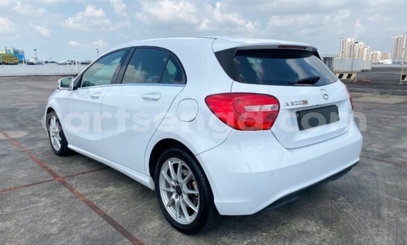 Nunua Ilio tumika Mercedes‒Benz A–Class White Gari ndani ya Manzini nchini Manzini Nunua Ilio tumika Mercedes‒Benz A–Class White Gari ndani ya Manzini nchini Manzini